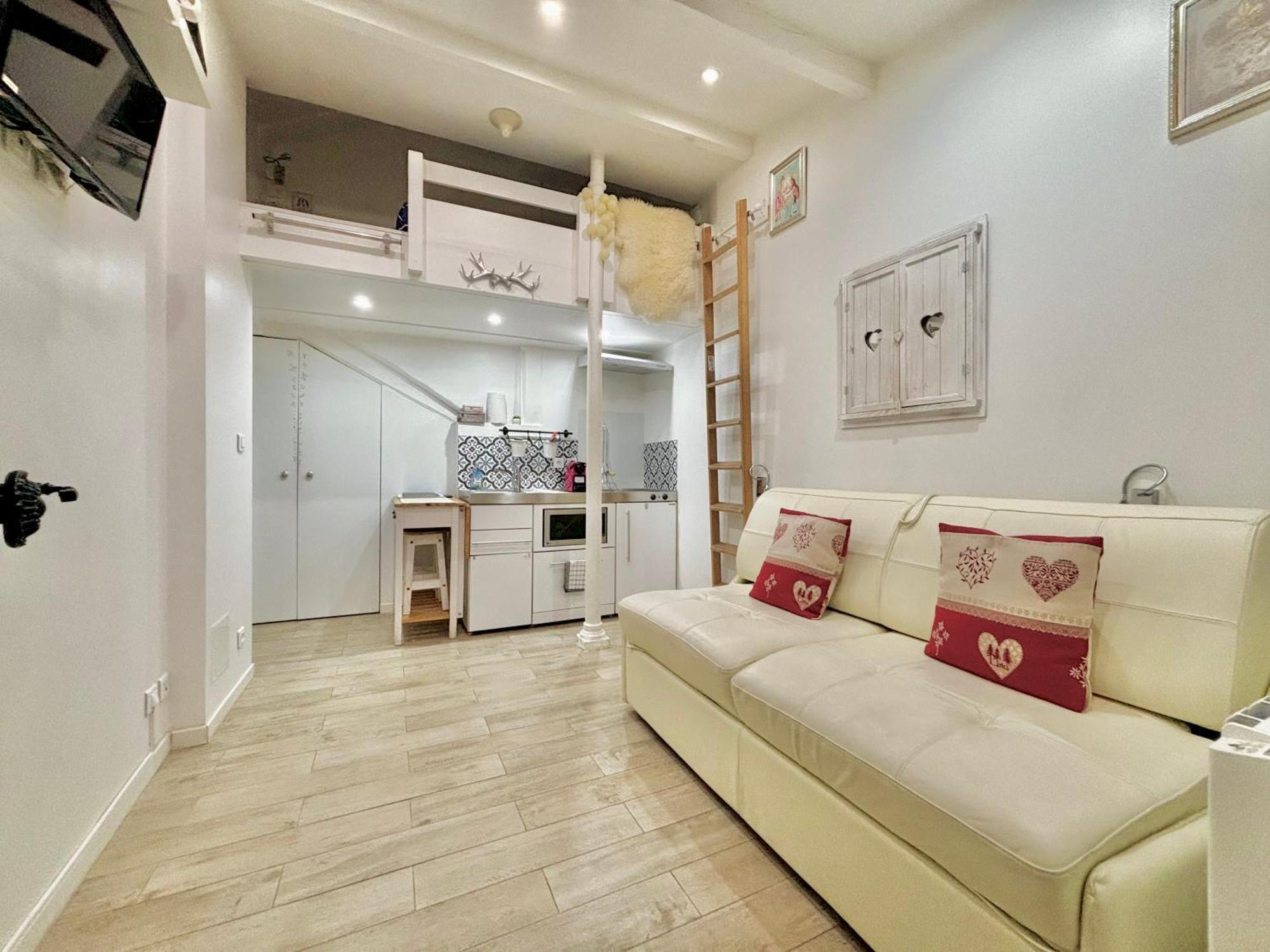 דירות Superb Tiny House In Heart Of Paris 1St! מראה חיצוני תמונה